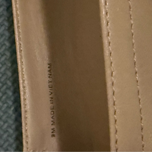 EVERLANE The Day Heel Leather Round Toe Block Heel Shoe Nude Size 9 - Picture 11 of 12